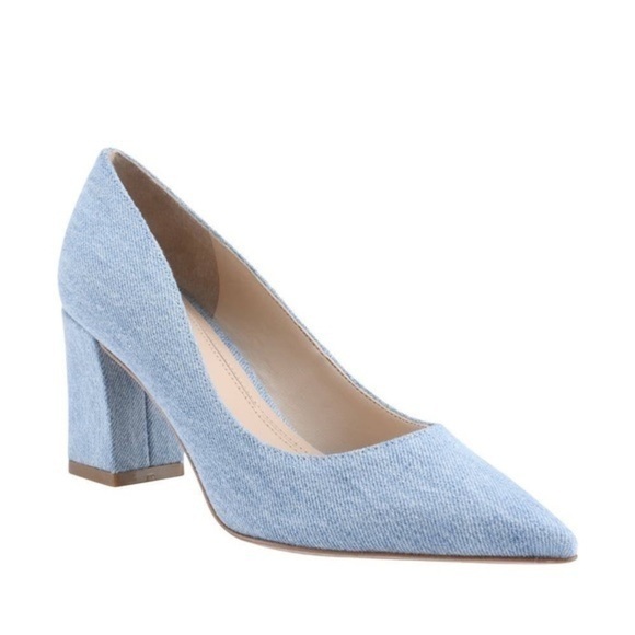 Marc Fisher ZALA BLOCK HEEL POINTY TOE PUMP - Light Blue Denim- size 6.5 - Picture 1 of 10